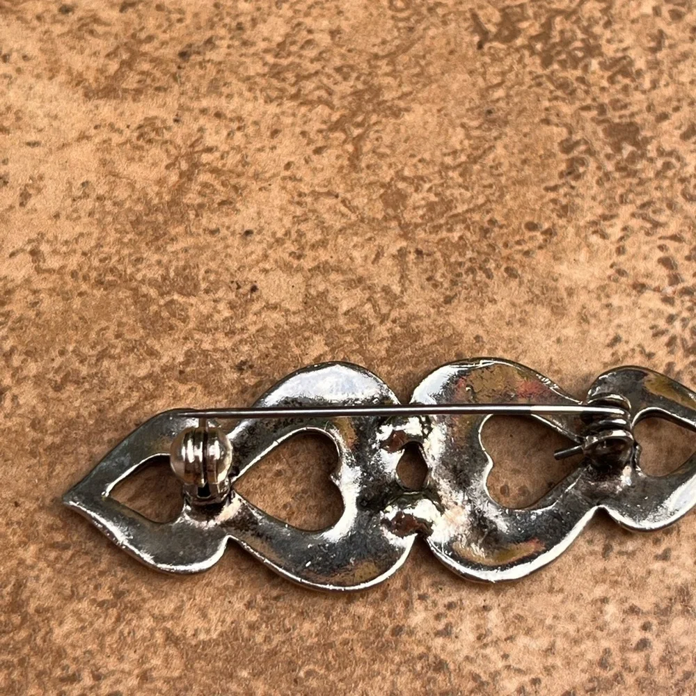 N/A silver hearts